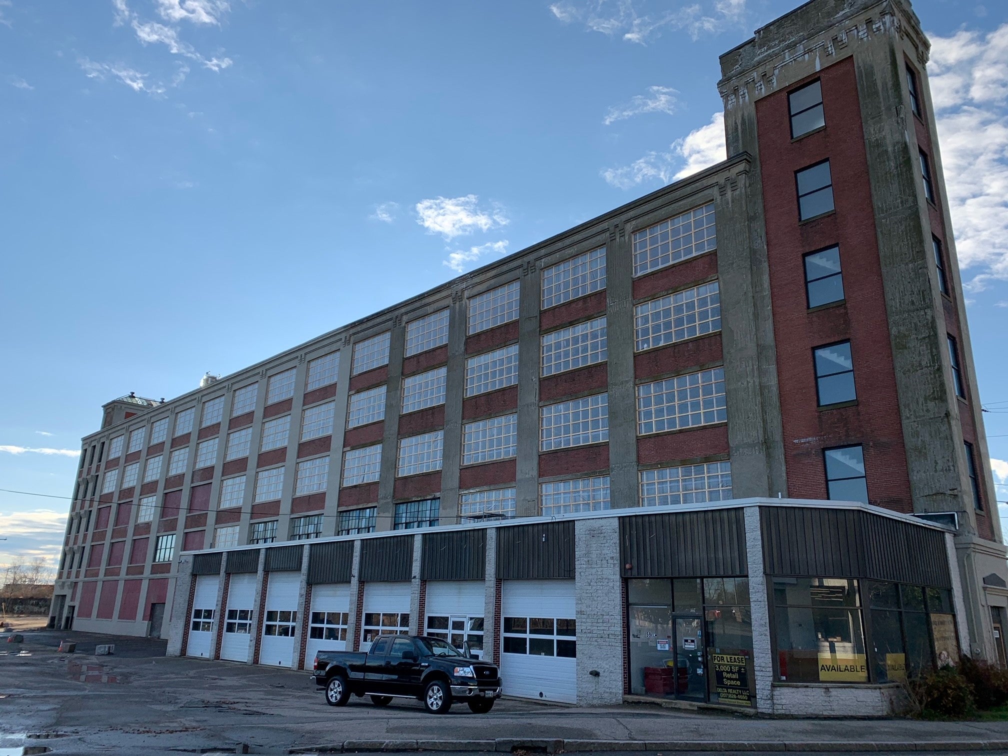 Nearly 100 apartments planned for Biddeford industrial building